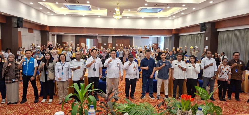 100 Pelaku Usaha Ikuti Bimtek CPPOB, Dinkes Jayapura Dorong Produk UMKM Tembus Ritel Modern